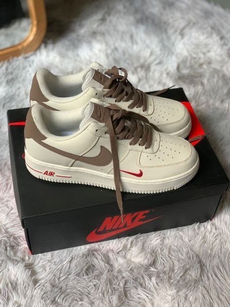 Nike AF1 Cream