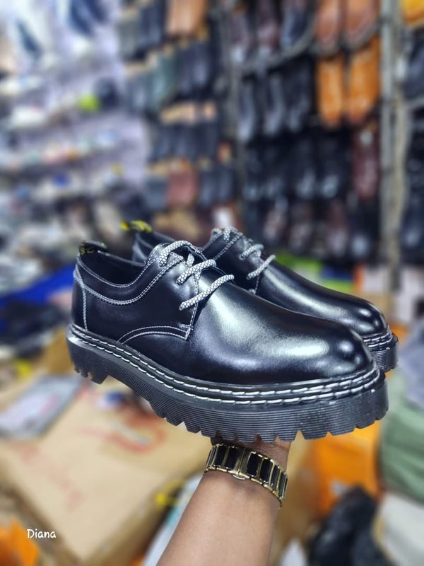 Black Oxford